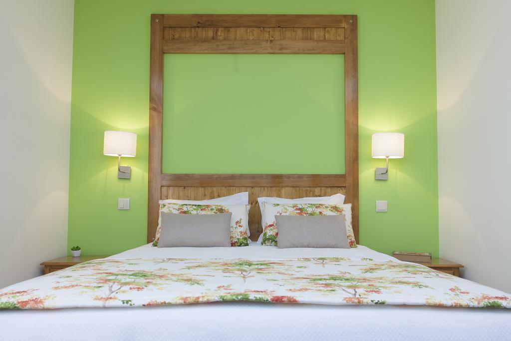 Agro-Turismo Do Roxo Guest House Ervidel ภายนอก รูปภาพ
